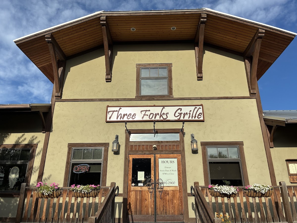 Three Forks Grille-4